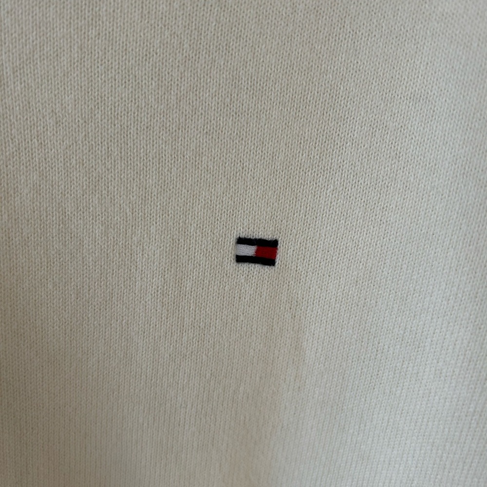 Tommy Hilfiger Men's Off-White V-Neck Sweater - Picture 4 of 7